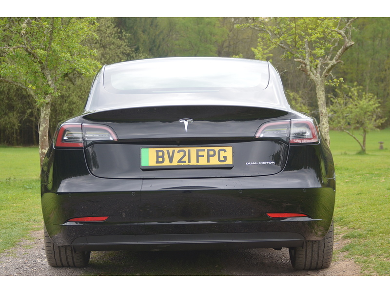 Tesla Model 3 (Dual Motor) Long Range Saloon 4dr Electric Auto 4WDE (346 ps) | 1 FORMER KEEPER|SELF DRIVE - U10901