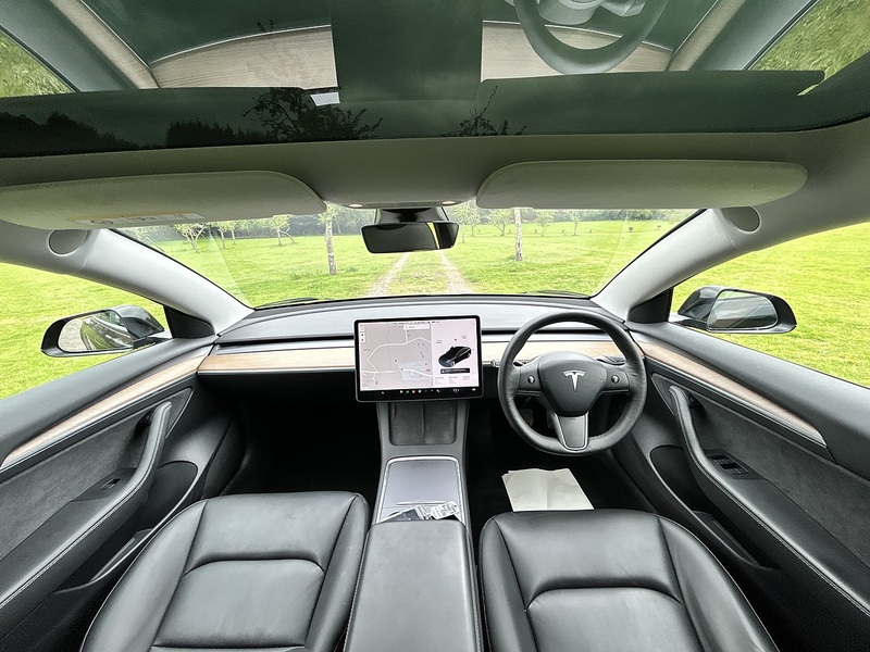 Tesla Model 3 (Dual Motor) Long Range Saloon 4dr Electric Auto 4WDE (346 ps) | 1 FORMER KEEPER|SELF DRIVE - U10901