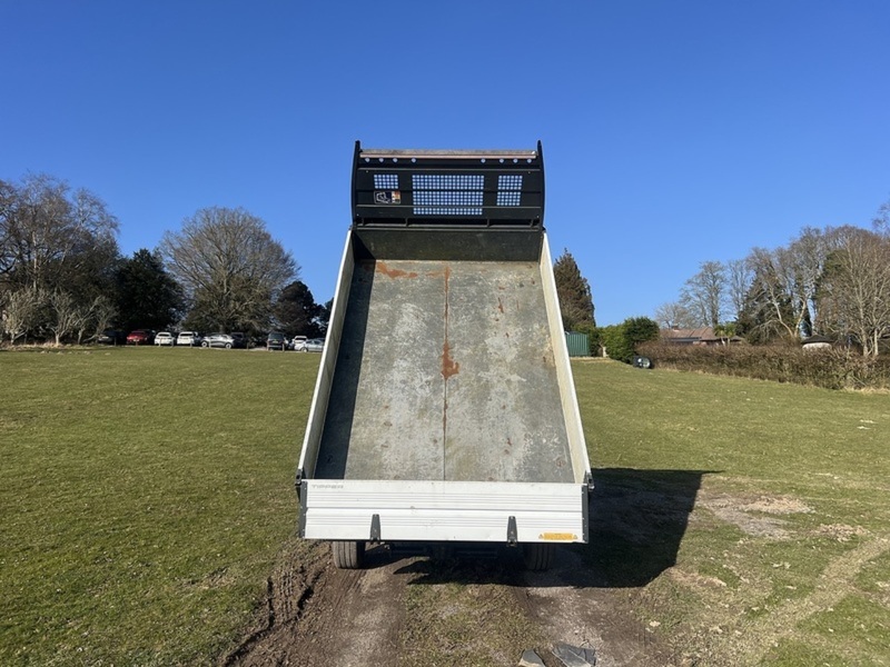 Ford Transit 2.0 350 EcoBlue Chassis Cab 2dr Diesel Manual RWD L2 H1 Euro 6 (DRW) (130 ps) | TOW BAR|TAIL - U10902