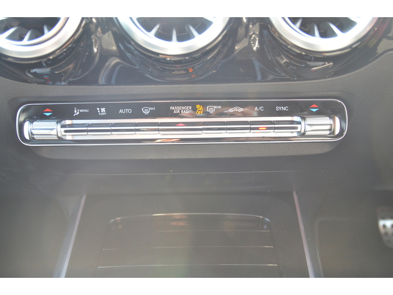 Mercedes-Benz B Class 1.3 B200 AMG Line Edition (Premium) MPV 5dr Petrol 7G-DCT Euro 6 (s/s) (163 ps) - U10903