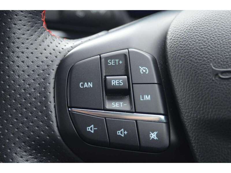 Ford Focus 1.0T EcoBoost MHEV ST-Line X Edition Hatchback 5dr - U10905