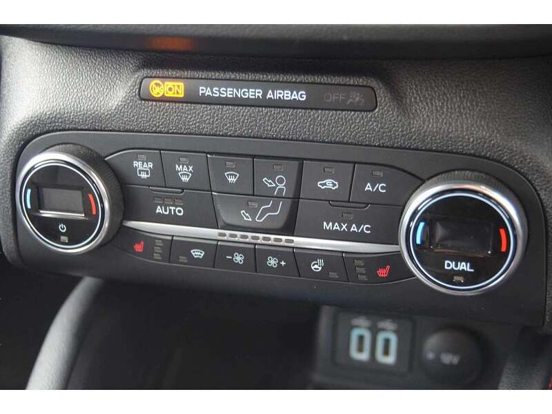 Ford Focus 1.0T EcoBoost MHEV ST-Line X Edition Hatchback 5dr - U10905