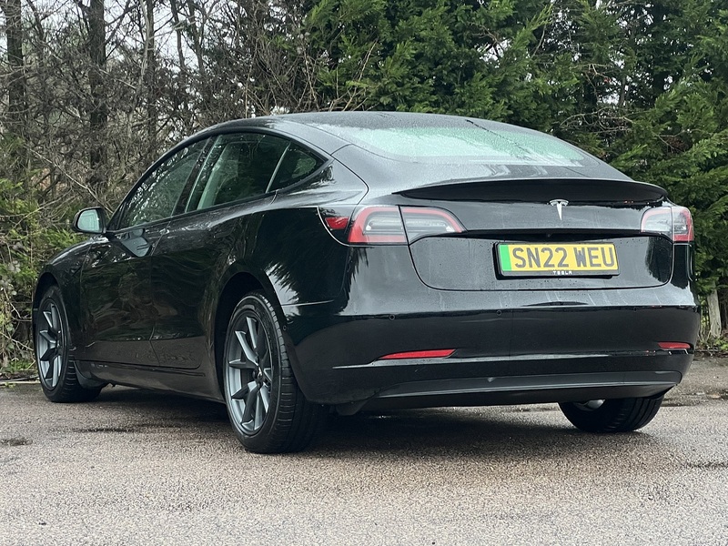 Tesla Model 3 Standard Range Plus Saloon 4dr Electric Auto RWD (241 bhp) | 1 FORMER KEEPER|VAT QUALIFYING - U10906