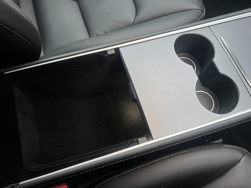 Tesla Model 3 Standard Range Plus Saloon 4dr Electric Auto RWD (241 bhp) | 1 FORMER KEEPER|VAT QUALIFYING - U10906