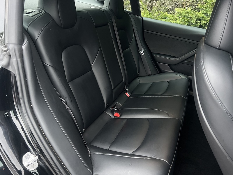 Tesla Model 3 Standard Range Plus Saloon 4dr Electric Auto RWD (241 bhp) | 1 FORMER KEEPER|VAT QUALIFYING - U10906