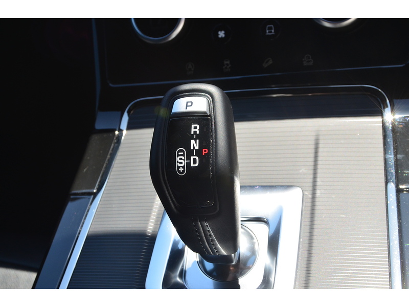 Land Rover Range Rover Evoque 2.0 D165 MHEV R-Dynamic S SUV 5dr Diesel Auto 4WD Euro 6 (s/s) (163 ps) | BLACK PACK|PRIVACY|R/CAM - U10909