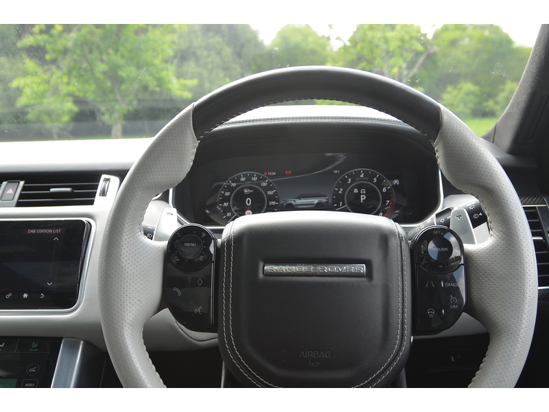 Land Rover Range Rover Sport 5.0 P575 V8 GPF SVR SUV 5dr Petrol Auto 4WD Euro 6 (s/s) (575 ps) | 1 FORMER KEEPER|PAN ROOF - U10910