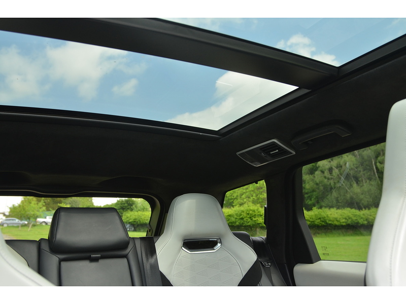 Land Rover Range Rover Sport 5.0 P575 V8 GPF SVR SUV 5dr Petrol Auto 4WD Euro 6 (s/s) (575 ps) | 1 FORMER KEEPER|PAN ROOF - U10910