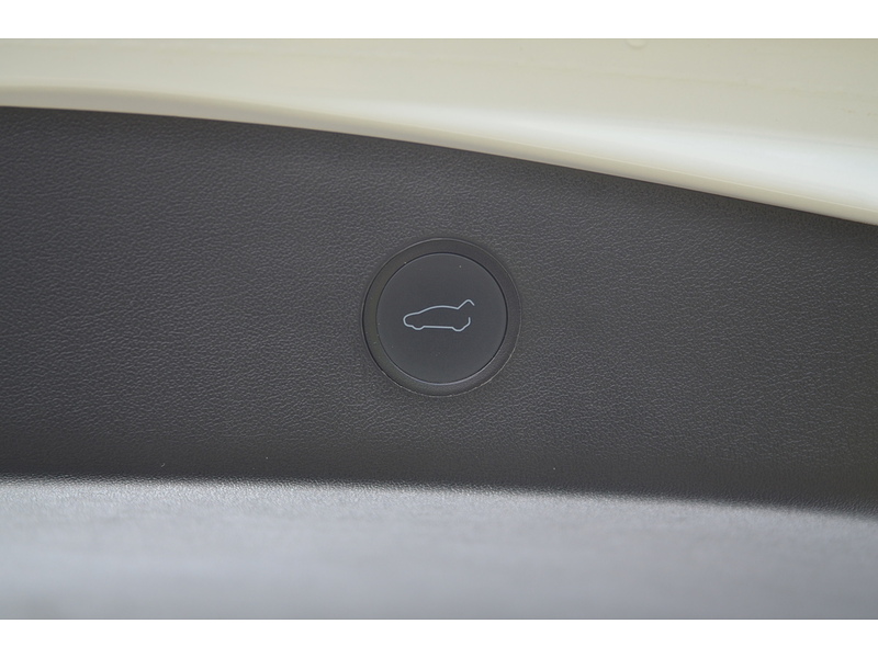 Tesla Model 3 (Dual Motor) Long Range Saloon 4dr Electric Auto 4WDE (346 ps) - U10912