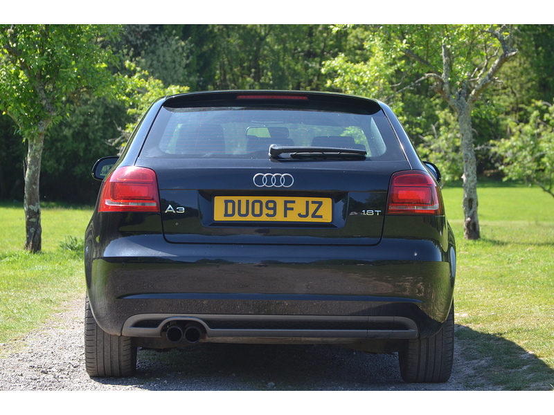 Audi A3 1.8 TFSI S line Hatchback 3dr Petrol S Tronic Euro 4 (160 ps) - U10916