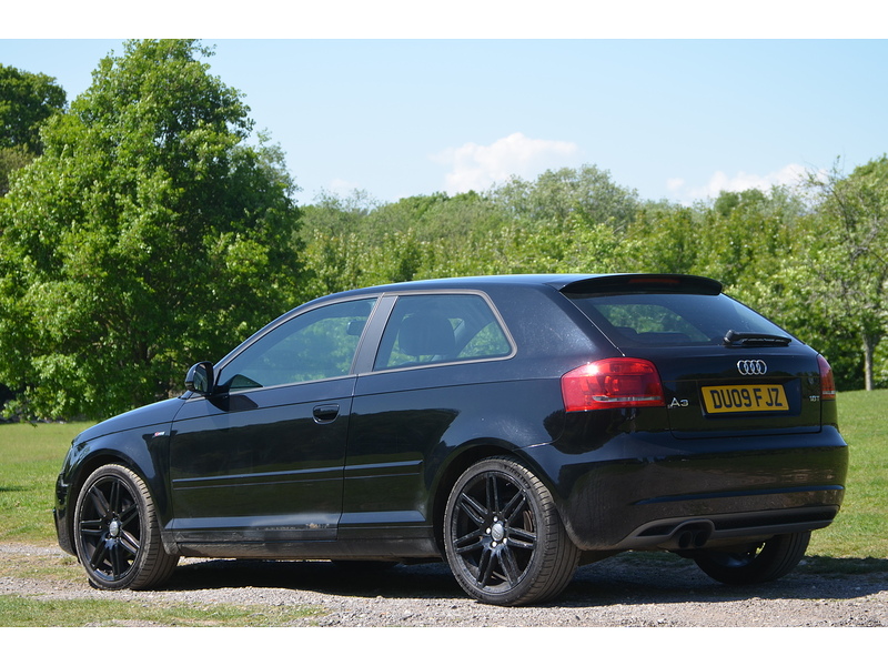 Audi A3 1.8 TFSI S line Hatchback 3dr Petrol S Tronic Euro 4 (160 ps) - U10916