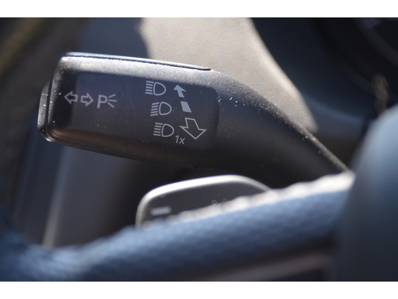 Audi A3 1.8 TFSI S line Hatchback 3dr Petrol S Tronic Euro 4 (160 ps) - U10916