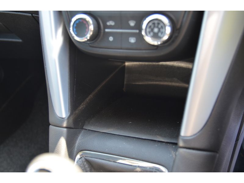 Vauxhall Zafira Tourer 1.4i Turbo Design MPV 5dr Petrol Manual Euro 6 (140 ps) | CRUISE|P/SENSORS|LOW MILEAGE - U10918