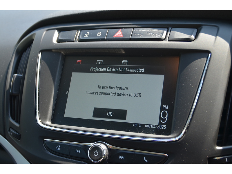 Vauxhall Zafira Tourer 1.4i Turbo Design MPV 5dr Petrol Manual Euro 6 (140 ps) | CRUISE|P/SENSORS|LOW MILEAGE - U10918