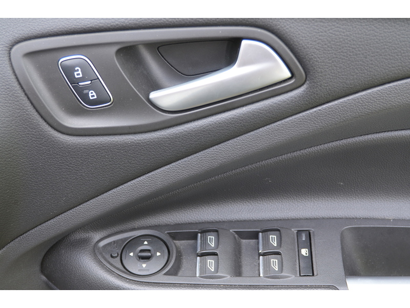 Ford Kuga 1.5T EcoBoost GPF ST-Line SUV 5dr Petrol Manual Euro 6 (s/s) (150 ps) | P/SENSORS|APPLE|NAV|LOW - U10919