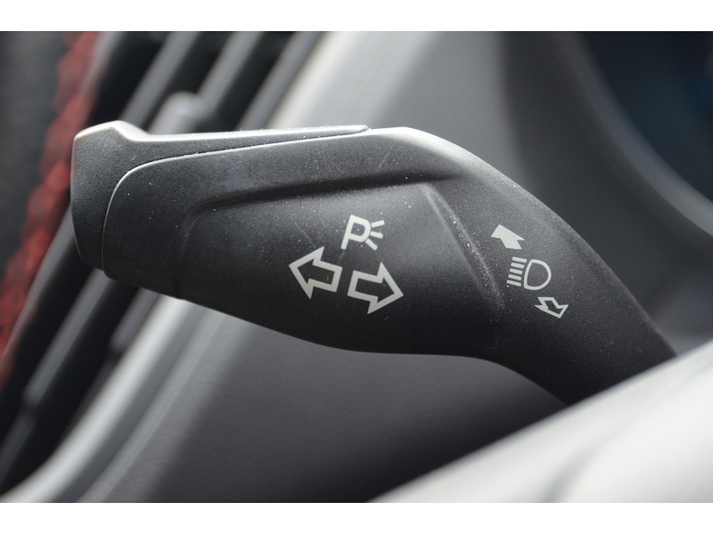 Ford Kuga 1.5T EcoBoost GPF ST-Line SUV 5dr Petrol Manual Euro 6 (s/s) (150 ps) | P/SENSORS|APPLE|NAV|LOW - U10919