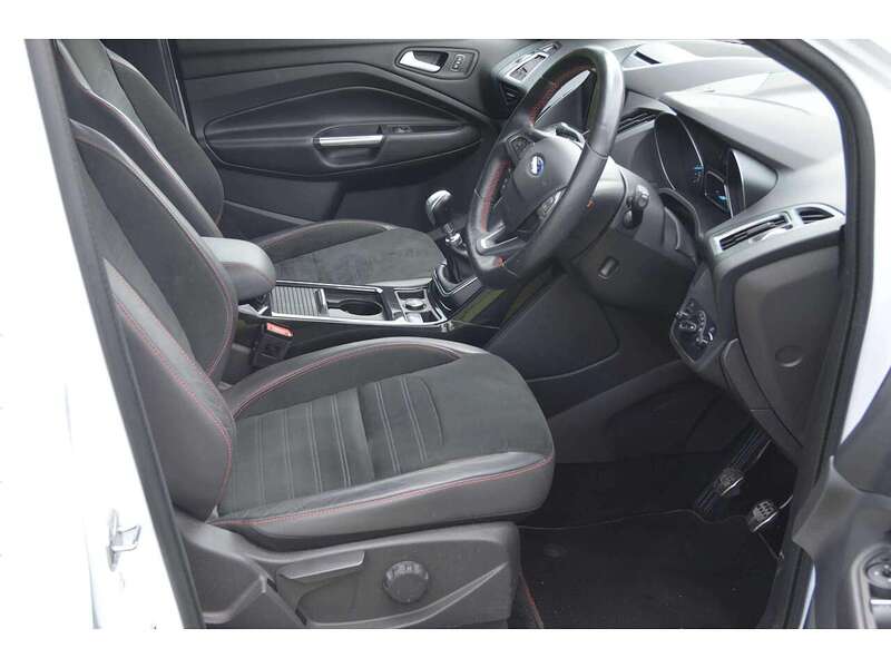 Ford Kuga 1.5T EcoBoost GPF ST-Line SUV 5dr Petrol Manual Euro 6 (s/s) (150 ps) | P/SENSORS|APPLE|NAV|LOW - U10919