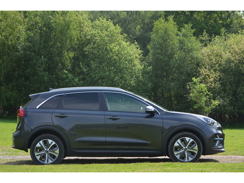 Kia Niro 64kWh 2 SUV 5dr Electric Auto (201 bhp) | 1 FORMER KEEPER|APPLE|PRIVACY - U10922