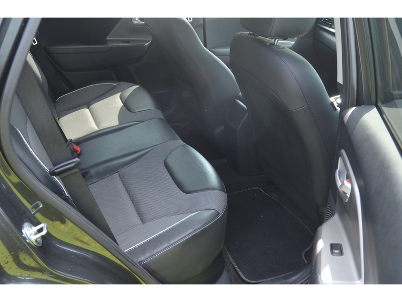 Kia Niro 64kWh 2 SUV 5dr Electric Auto (201 bhp) | 1 FORMER KEEPER|APPLE|PRIVACY - U10922