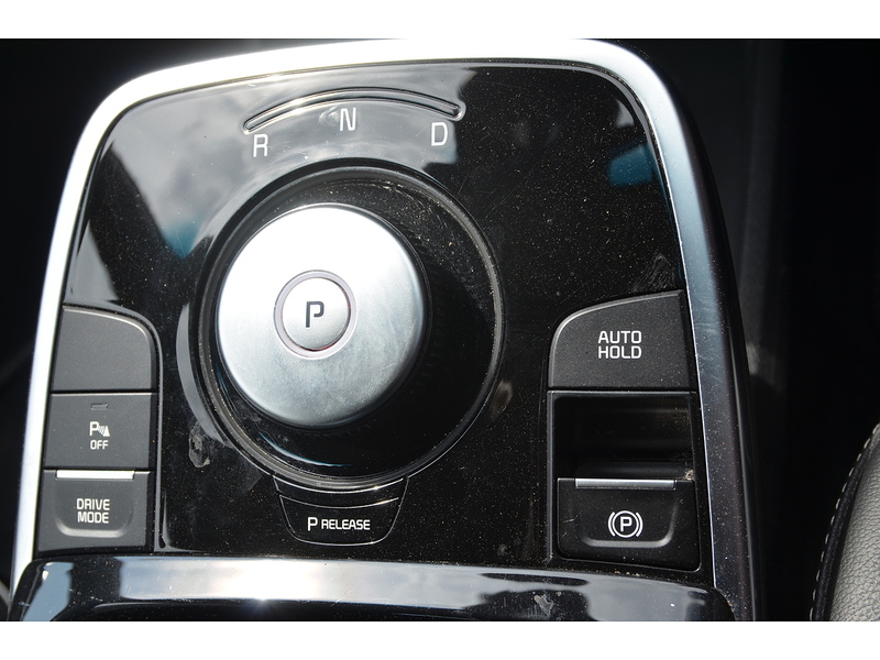 Kia Niro 64kWh 2 SUV 5dr Electric Auto (201 bhp) | 1 FORMER KEEPER|APPLE|PRIVACY - U10922