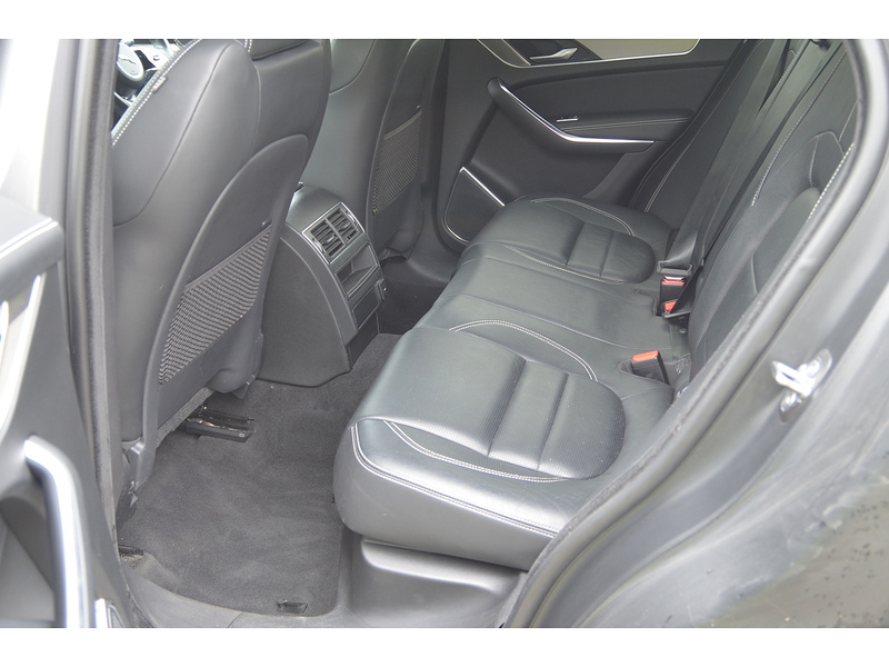 Jaguar F-PACE 2.0 P250i R-Dynamic S SUV 5dr Petrol Auto AWD Euro 6 (s/s) (250 ps) | H/SEATS|R/CAM|PRIVACY|NAV - U10923