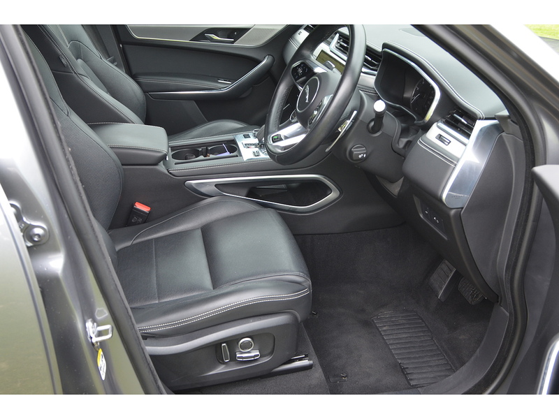 Jaguar F-PACE 2.0 P250i R-Dynamic S SUV 5dr Petrol Auto AWD Euro 6 (s/s) (250 ps) | H/SEATS|R/CAM|PRIVACY|NAV - U10923
