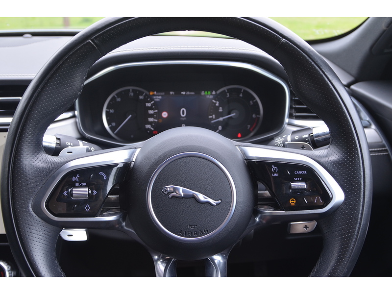 Jaguar F-PACE 2.0 P250i R-Dynamic S SUV 5dr Petrol Auto AWD Euro 6 (s/s) (250 ps) | H/SEATS|R/CAM|PRIVACY|NAV - U10923