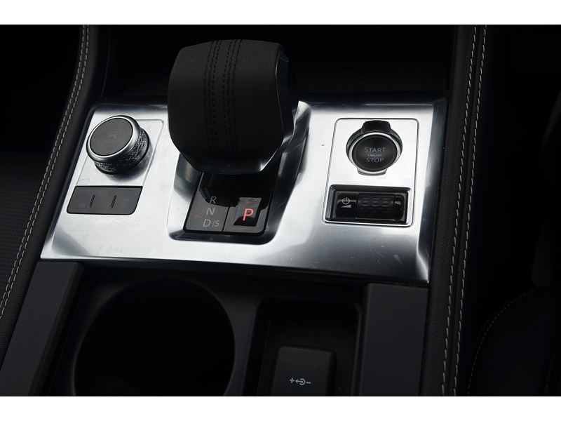 Jaguar F-PACE 2.0 P250i R-Dynamic S SUV 5dr Petrol Auto AWD Euro 6 (s/s) (250 ps) | H/SEATS|R/CAM|PRIVACY|NAV - U10923