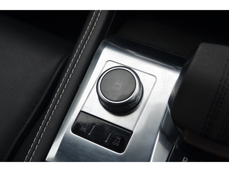 Jaguar F-PACE 2.0 P250i R-Dynamic S SUV 5dr Petrol Auto AWD Euro 6 (s/s) (250 ps) | H/SEATS|R/CAM|PRIVACY|NAV - U10923