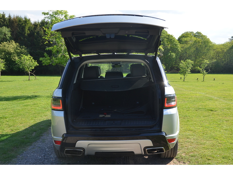 Land Rover Range Rover Sport 3.0 SD V6 Autobiography Dynamic SUV 5dr Diesel Auto 4WD Euro 6 (s/s) (306 ps) | VAT Q|PAN - U10924