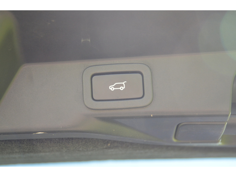 Land Rover Range Rover Sport 3.0 SD V6 Autobiography Dynamic SUV 5dr Diesel Auto 4WD Euro 6 (s/s) (306 ps) | VAT Q|PAN - U10924