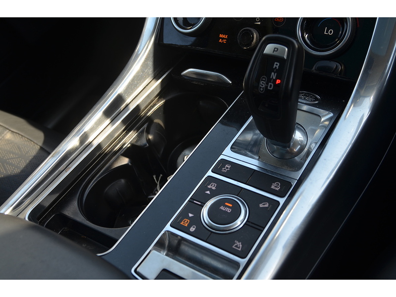 Land Rover Range Rover Sport 3.0 SD V6 Autobiography Dynamic SUV 5dr Diesel Auto 4WD Euro 6 (s/s) (306 ps) | VAT Q|PAN - U10924