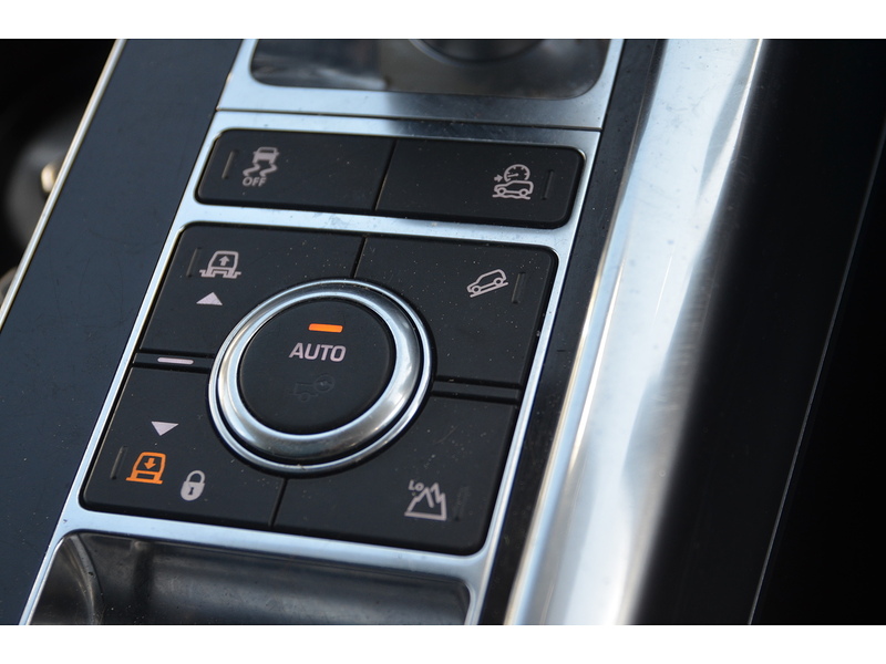 Land Rover Range Rover Sport 3.0 SD V6 Autobiography Dynamic SUV 5dr Diesel Auto 4WD Euro 6 (s/s) (306 ps) | VAT Q|PAN - U10924