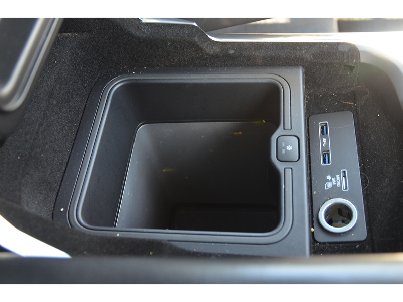 Land Rover Range Rover Sport 3.0 SD V6 Autobiography Dynamic SUV 5dr Diesel Auto 4WD Euro 6 (s/s) (306 ps) | VAT Q|PAN - U10924