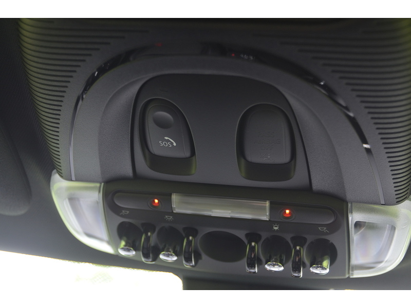 MINI Electric Hatch Cooper SE 32.6kWh Level 2 Hatchback 3dr Electric Auto (184 ps) | 1 FORMER KEEPER|VAT QUALIFYING - U10926