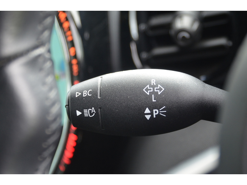 MINI Electric Hatch Cooper SE 32.6kWh Level 2 Hatchback 3dr Electric Auto (184 ps) | 1 FORMER KEEPER|VAT QUALIFYING - U10926