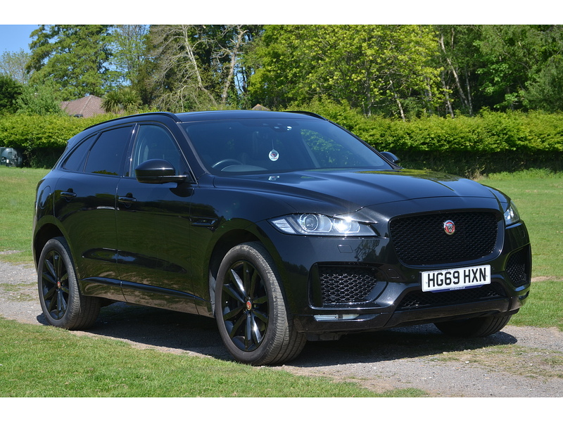 Jaguar F-PACE 2.0 D180 Chequered Flag SUV 5dr Diesel Auto AWD Euro 6 (s/s) (180 ps) | PAN ROOF|COLD - U10930