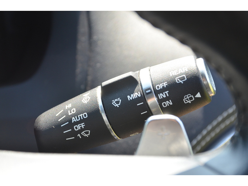 Jaguar F-PACE 2.0 D180 Chequered Flag SUV 5dr Diesel Auto AWD Euro 6 (s/s) (180 ps) | PAN ROOF|COLD - U10930