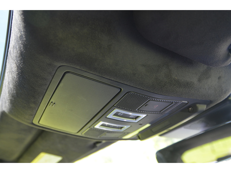 Jaguar F-PACE 2.0 D180 Chequered Flag SUV 5dr Diesel Auto AWD Euro 6 (s/s) (180 ps) | PAN ROOF|COLD - U10930