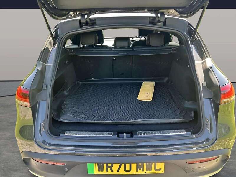Mercedes-Benz EQC EQC 400 80kWh AMG Line SUV 5dr Electric Auto 4MATIC (408 ps) - U10931