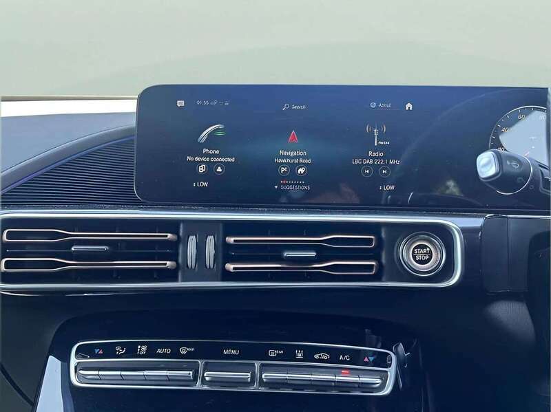 Mercedes-Benz EQC EQC 400 80kWh AMG Line SUV 5dr Electric Auto 4MATIC (408 ps) - U10931