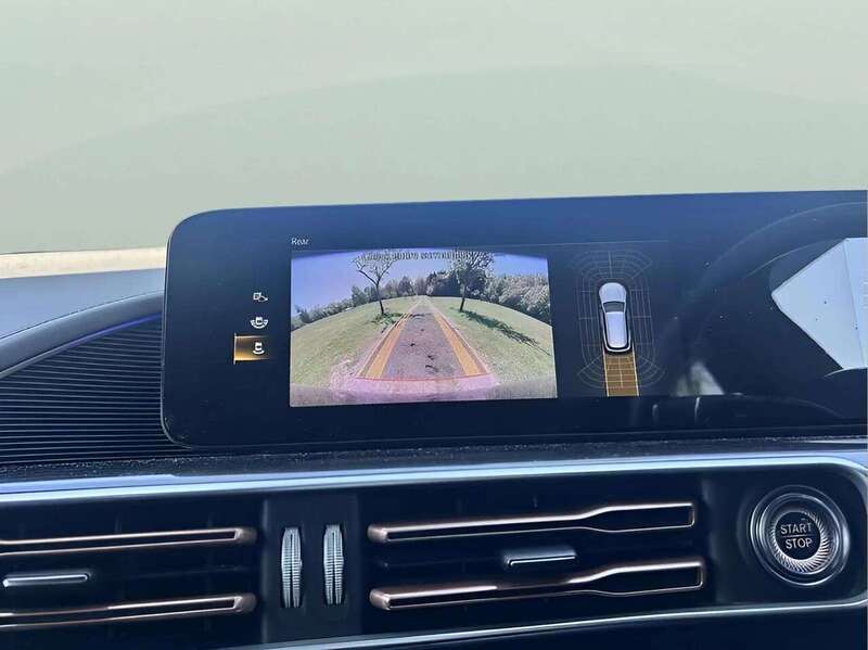 Mercedes-Benz EQC EQC 400 80kWh AMG Line SUV 5dr Electric Auto 4MATIC (408 ps) - U10931