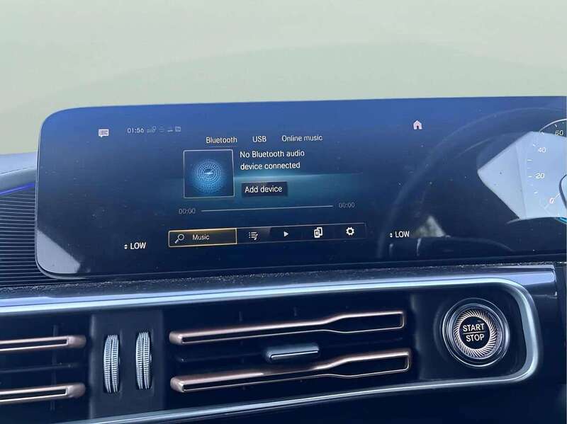 Mercedes-Benz EQC EQC 400 80kWh AMG Line SUV 5dr Electric Auto 4MATIC (408 ps) - U10931