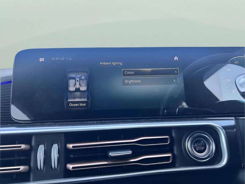 Mercedes-Benz EQC EQC 400 80kWh AMG Line SUV 5dr Electric Auto 4MATIC (408 ps) - U10931