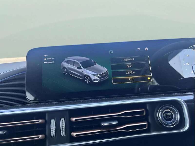 Mercedes-Benz EQC EQC 400 80kWh AMG Line SUV 5dr Electric Auto 4MATIC (408 ps) - U10931