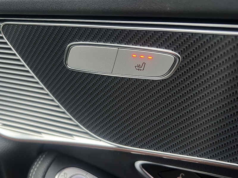 Mercedes-Benz EQC EQC 400 80kWh AMG Line SUV 5dr Electric Auto 4MATIC (408 ps) - U10931