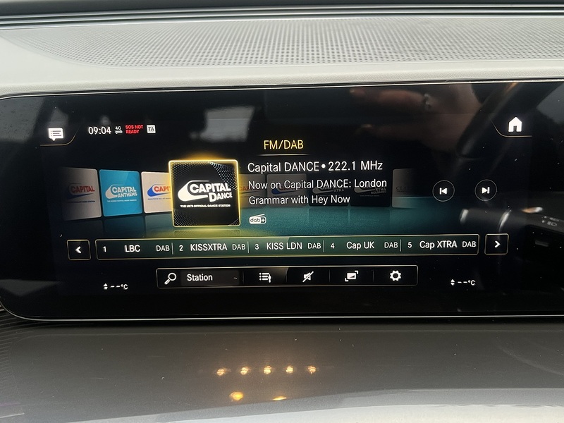 Mercedes-Benz EQC EQC 400 80kWh AMG Line SUV 5dr Electric Auto 4MATIC (408 ps) - U10931