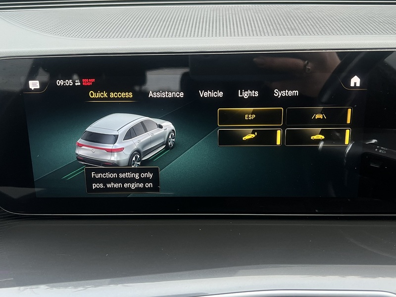 Mercedes-Benz EQC EQC 400 80kWh AMG Line SUV 5dr Electric Auto 4MATIC (408 ps) - U10931