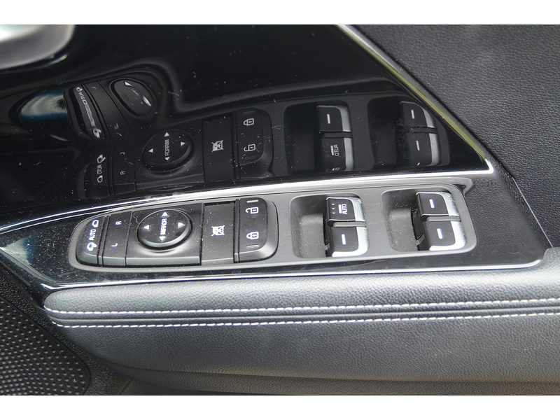 Kia Niro 1.6 GDi 2 SUV 5dr Petrol Hybrid DCT Euro 6 (s/s) (139 bhp) | R/CAM|APPLE|CRUISE|PRIVACY - U10932