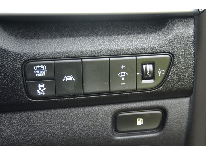 Kia Niro 1.6 GDi 2 SUV 5dr Petrol Hybrid DCT Euro 6 (s/s) (139 bhp) | R/CAM|APPLE|CRUISE|PRIVACY - U10932